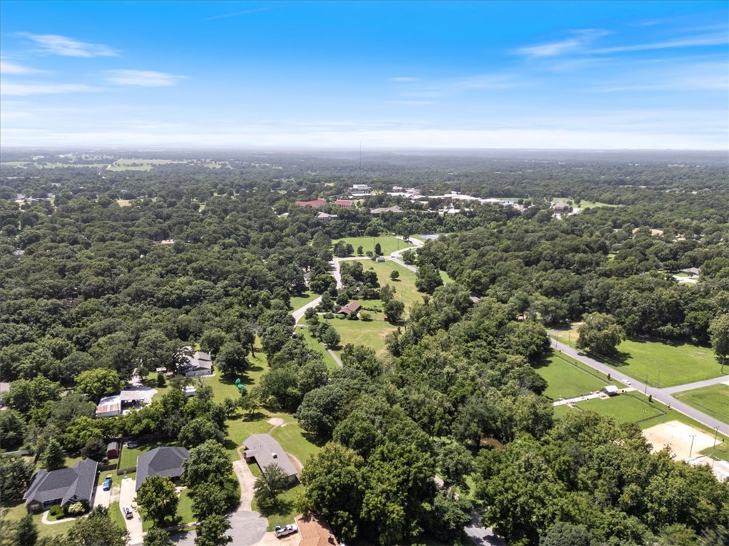 main property photo 30