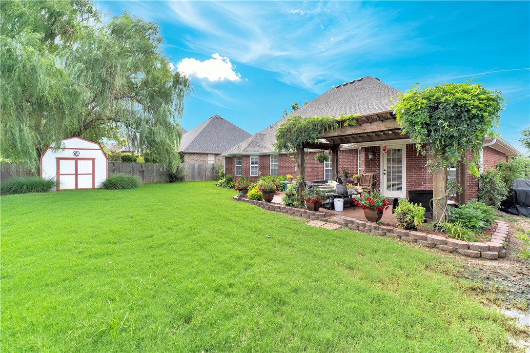 main property photo 18