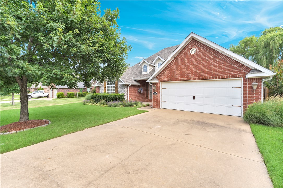 main property photo 3