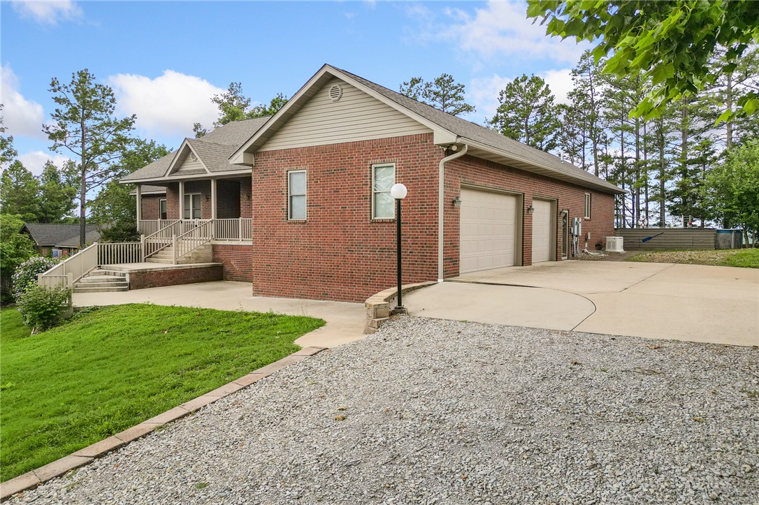 main property photo 51
