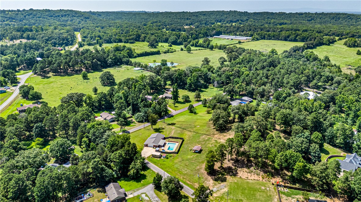 main property photo 50
