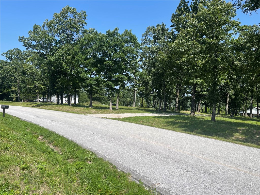 main property photo 16