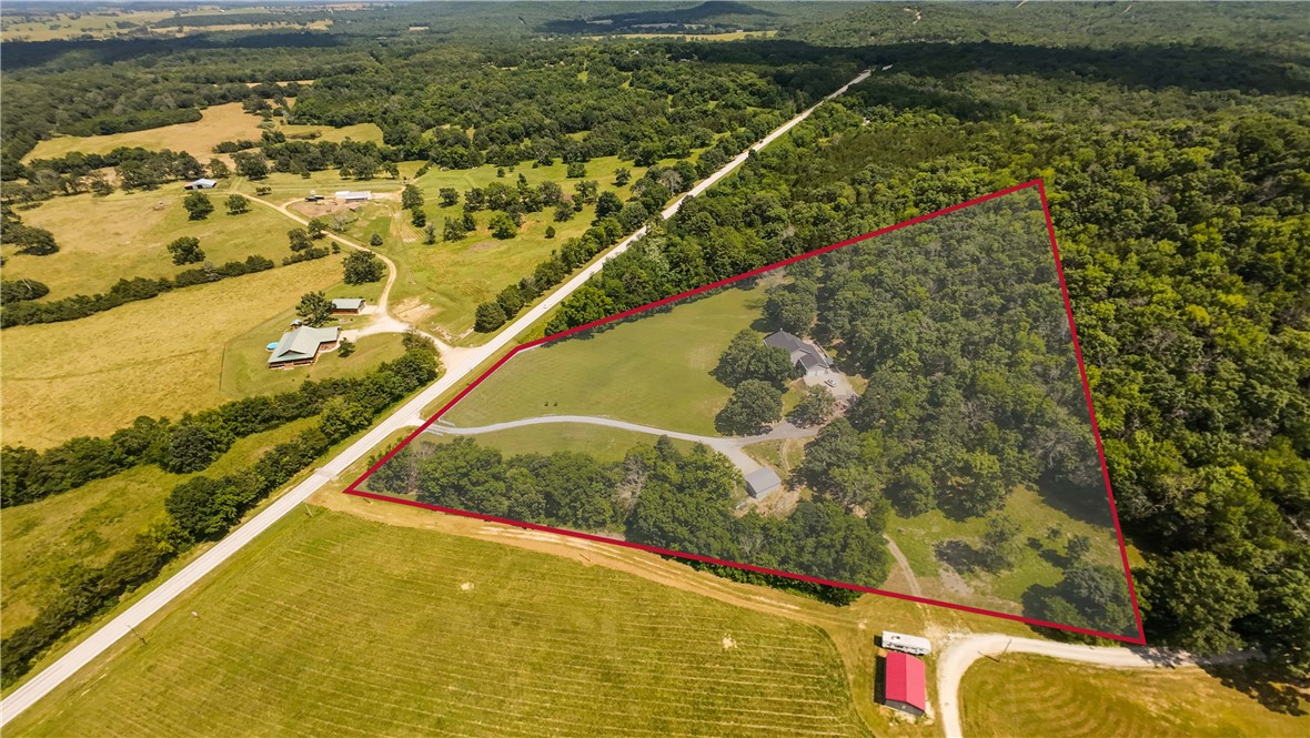 main property photo 46