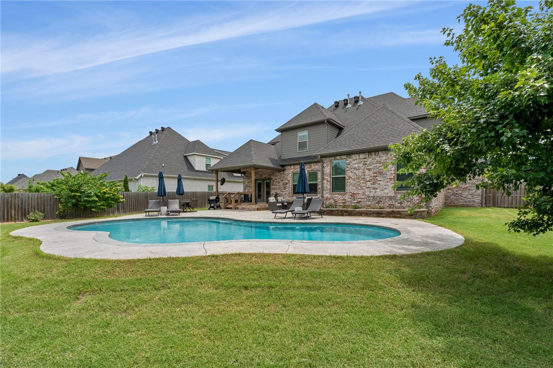 main property photo 49