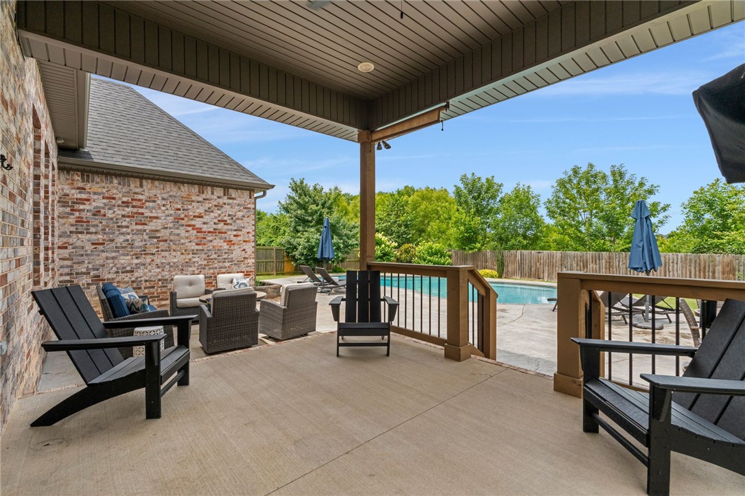main property photo 50