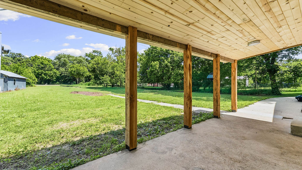 main property photo 49