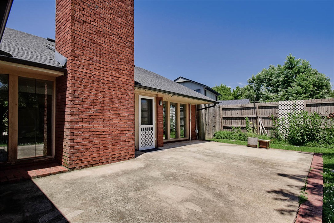 main property photo 20