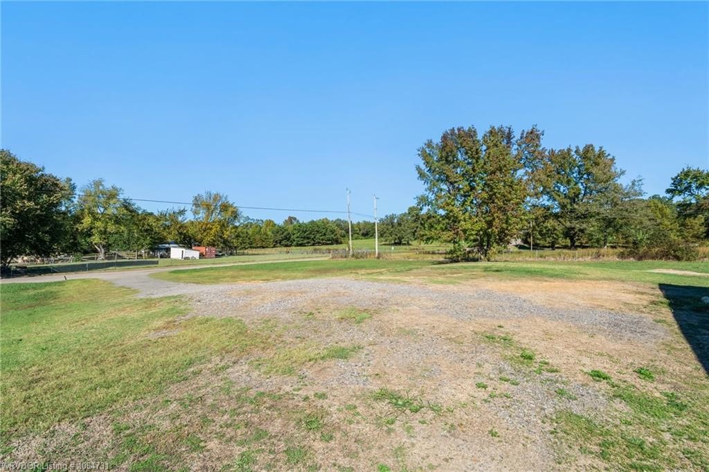 main property photo 13