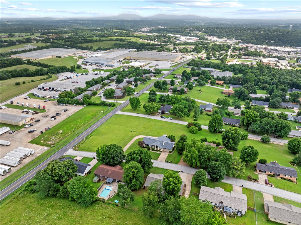 main property photo 50
