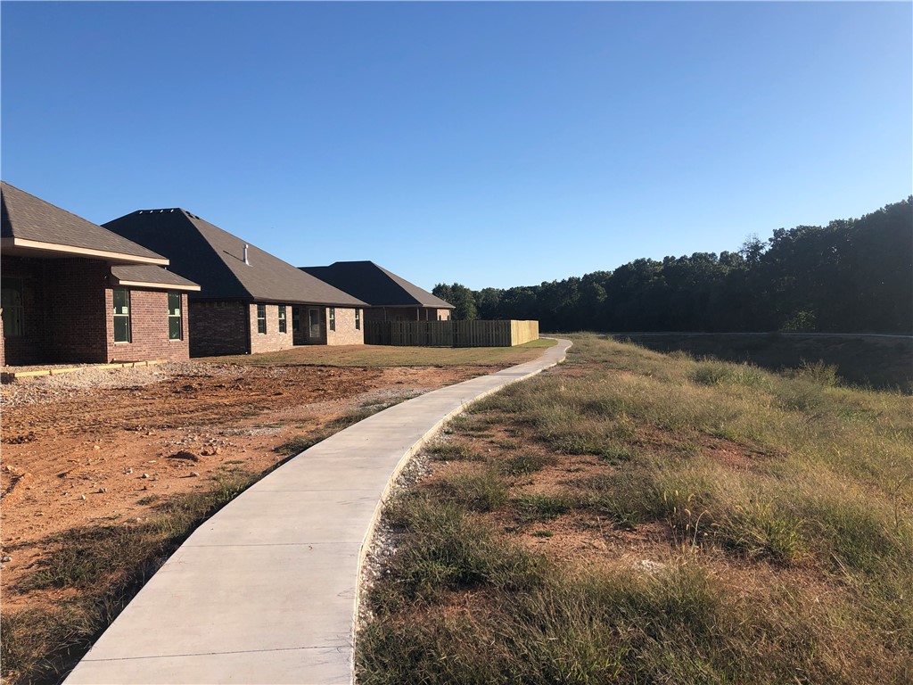 main property photo 25