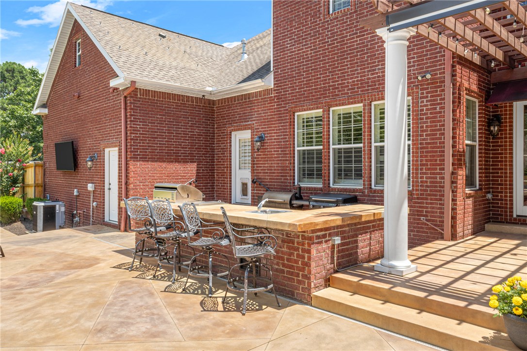 main property photo 51