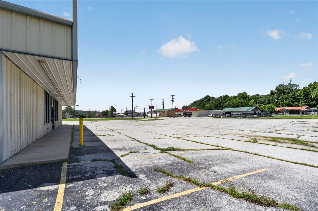 main property photo 4