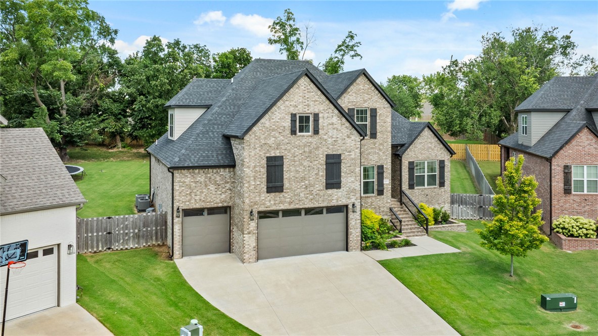main property photo 35