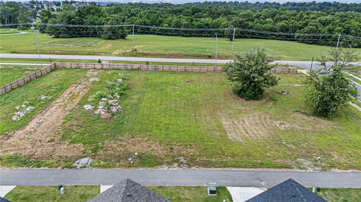 main property photo 10
