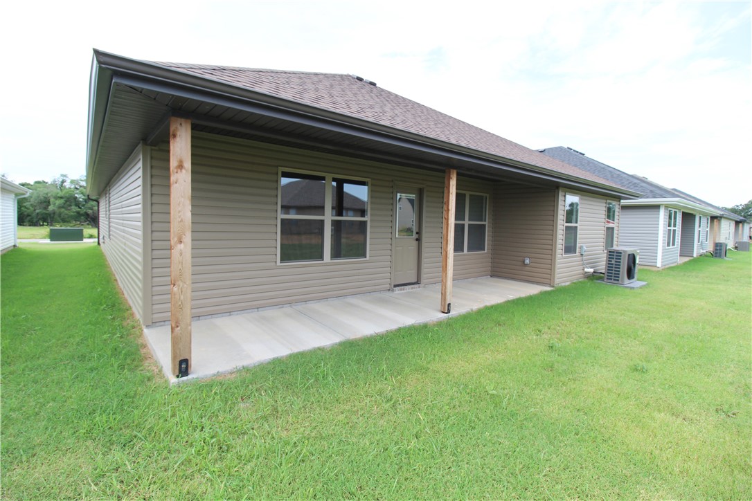 main property photo 37
