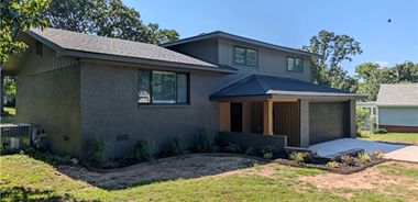 image of property with 3 Bed | 2 Bath | 1,833 Sqft