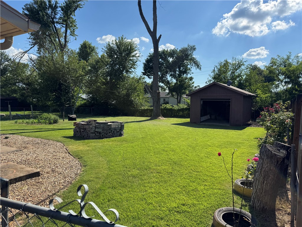 main property photo 26