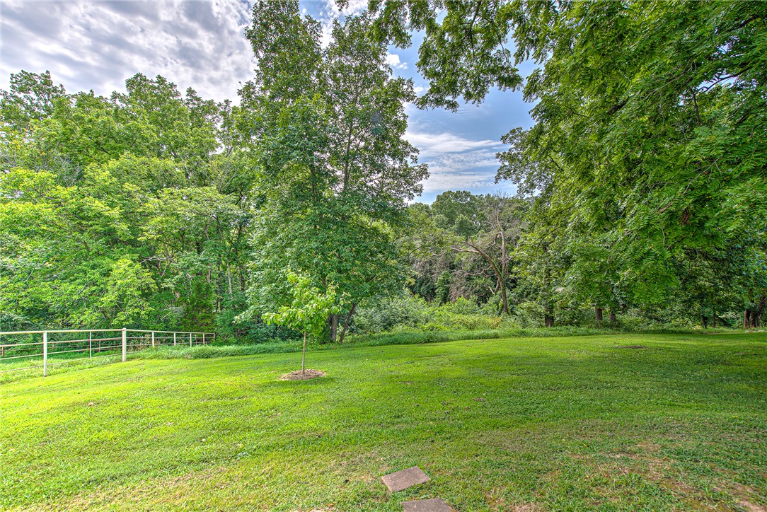 main property photo 50