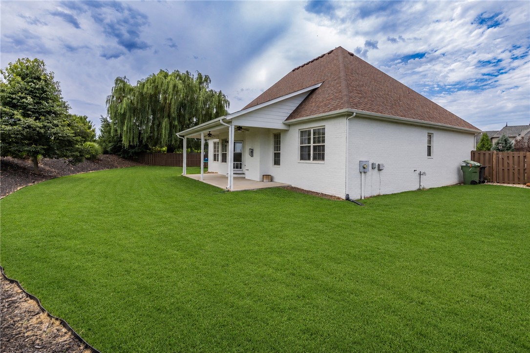 main property photo 14