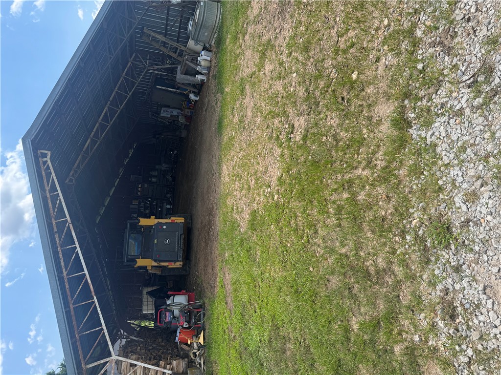 main property photo 26