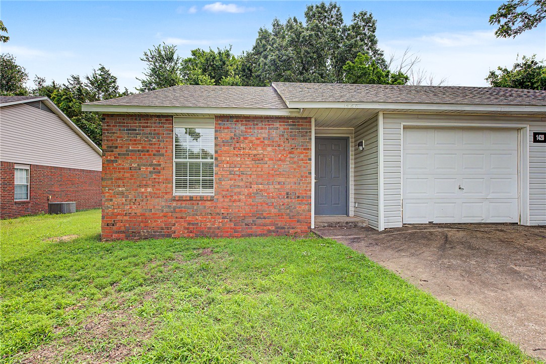 main property photo 11