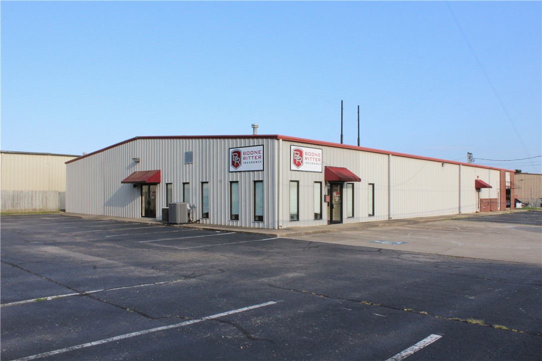 main property photo 6