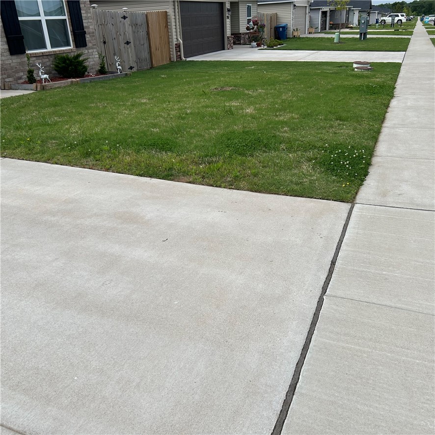 main property photo 8