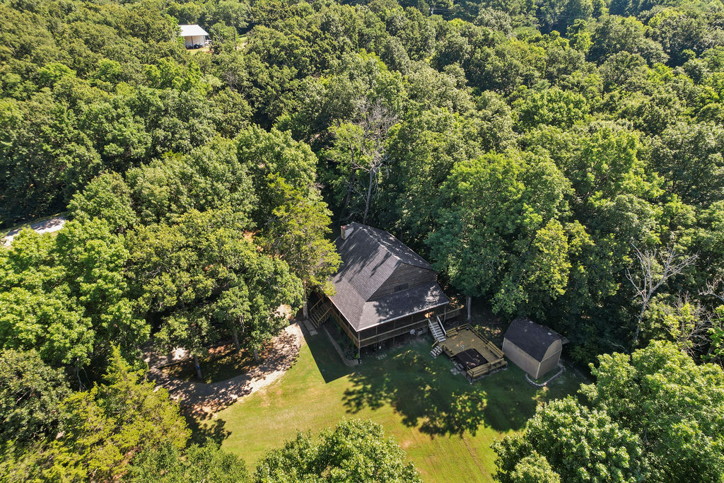 main property photo 41