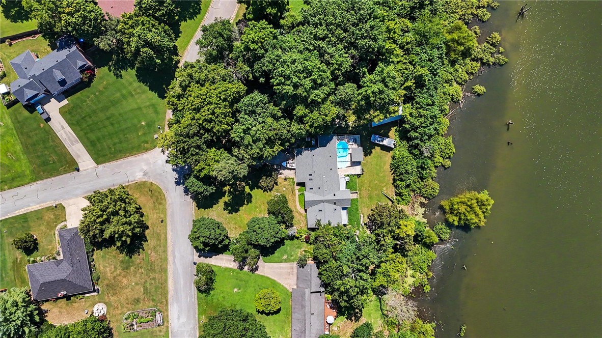 main property photo 51