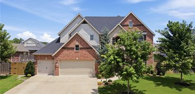 image of property with 4 Bed | 3 Bath | 2,920 Sqft
