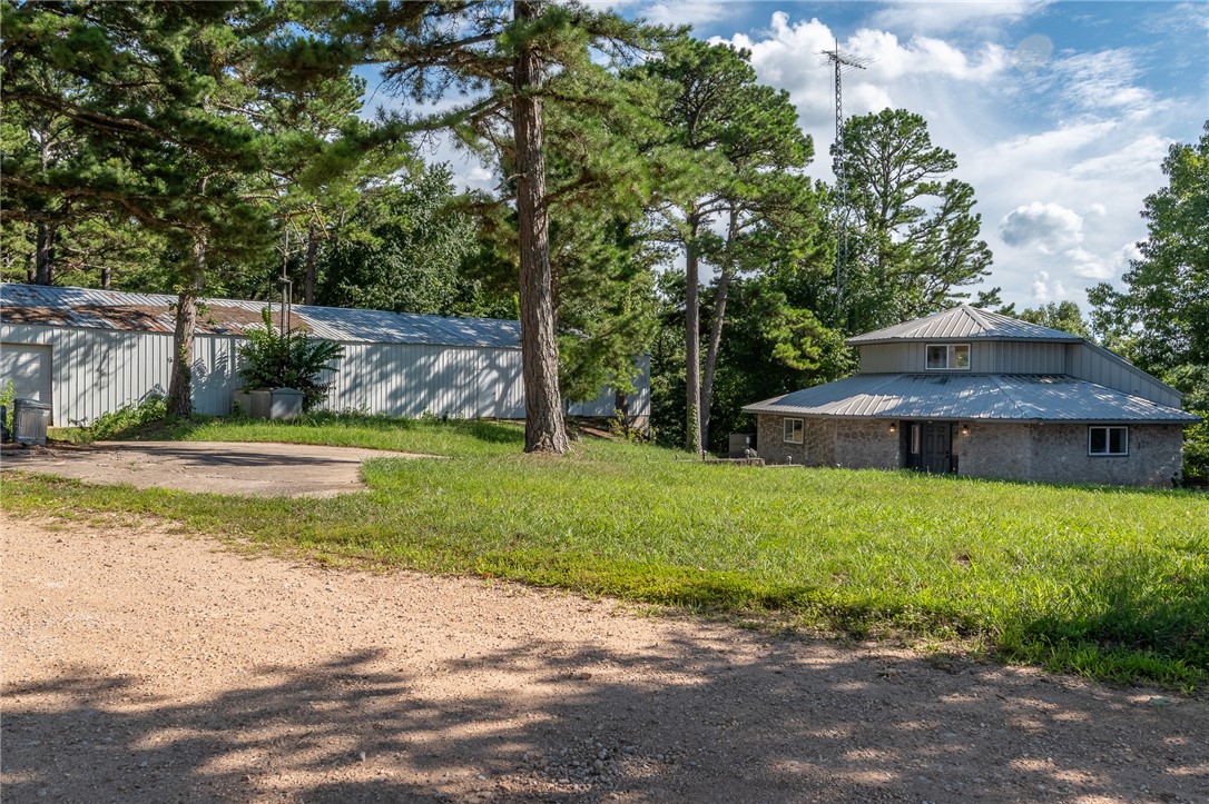 main property photo 37