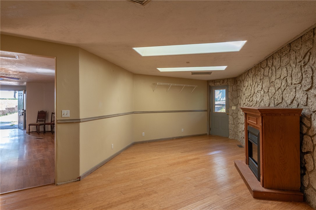 main property photo 54