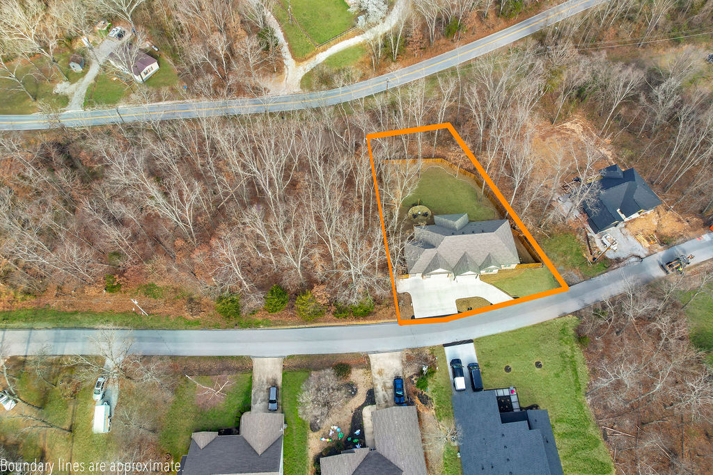 main property photo 44