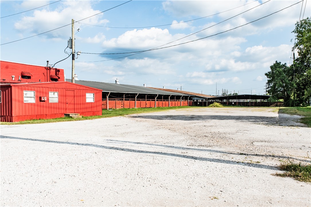 main property photo 12