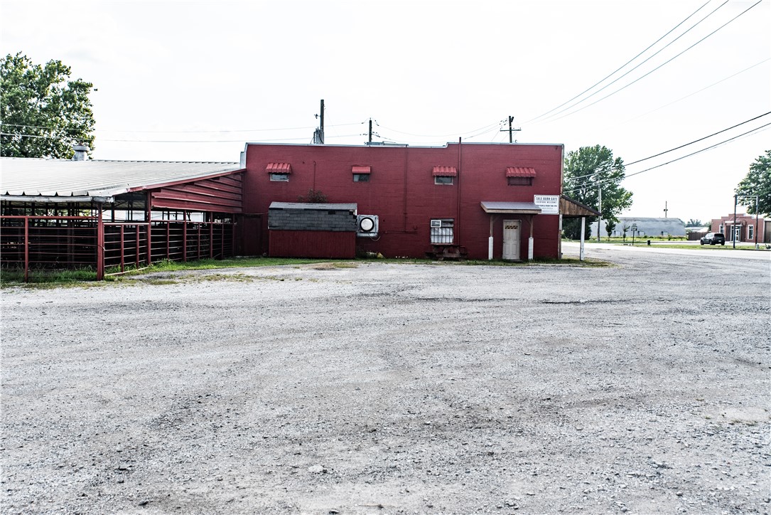 main property photo 14