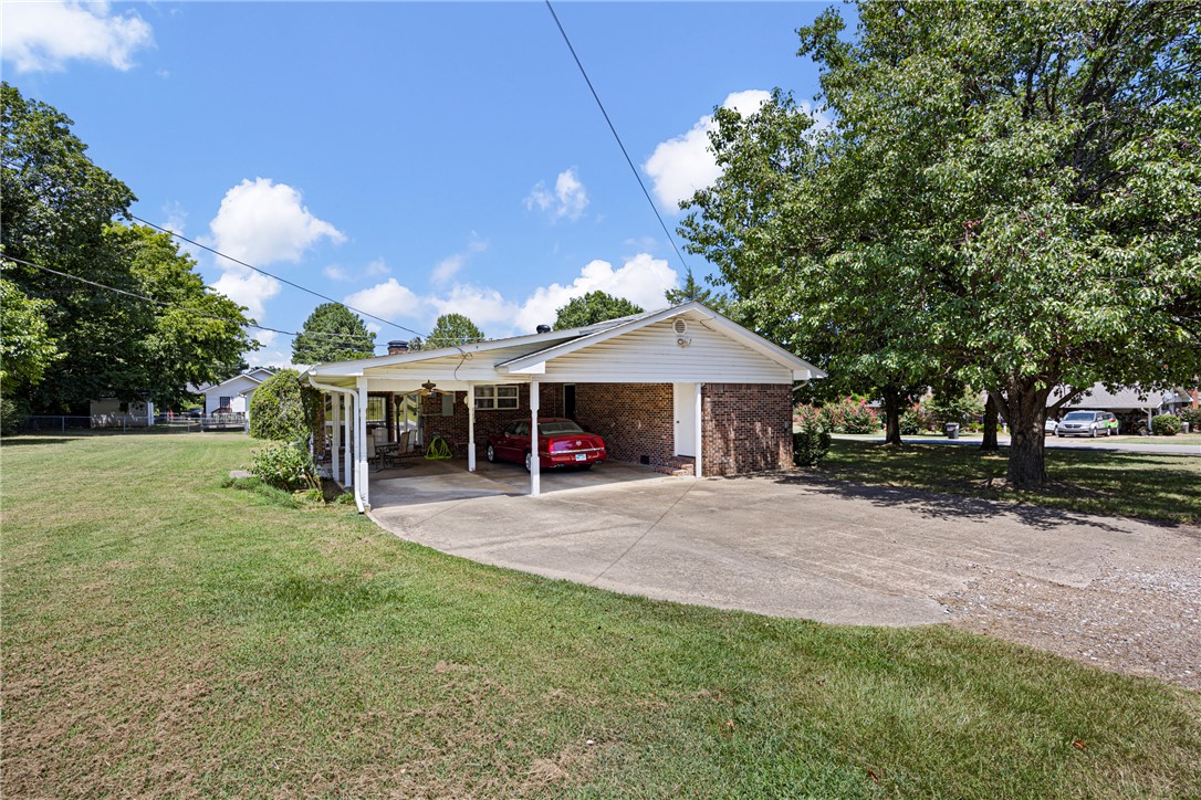 main property photo 48