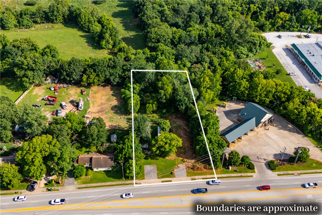 main property photo 5