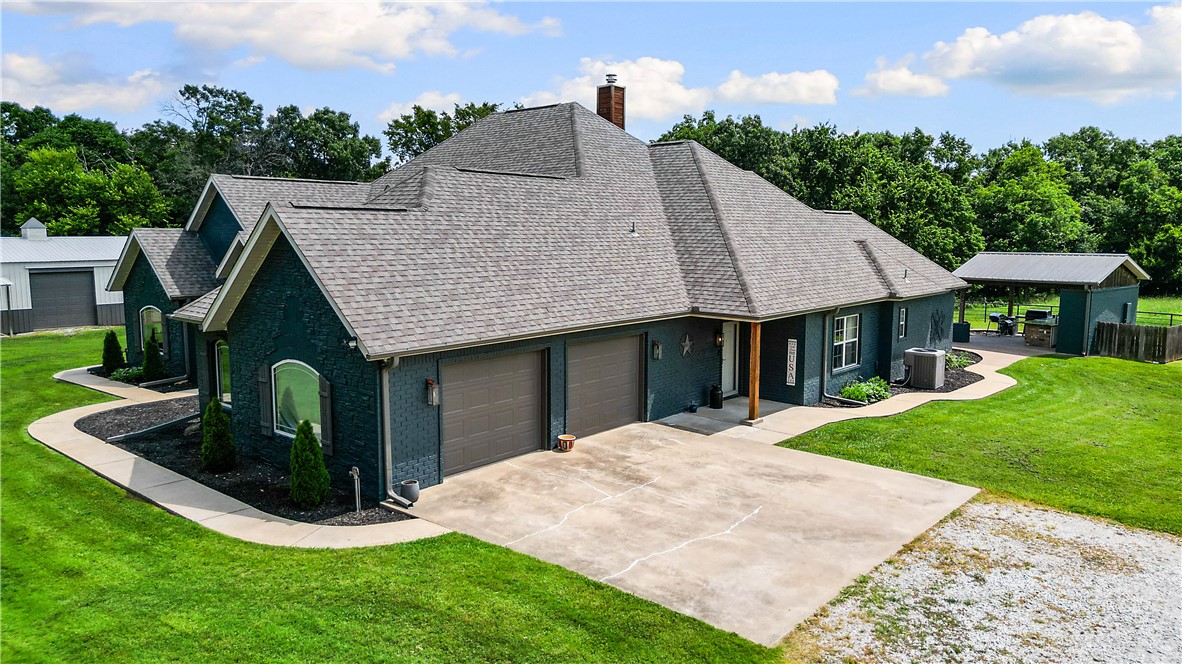 main property photo 49