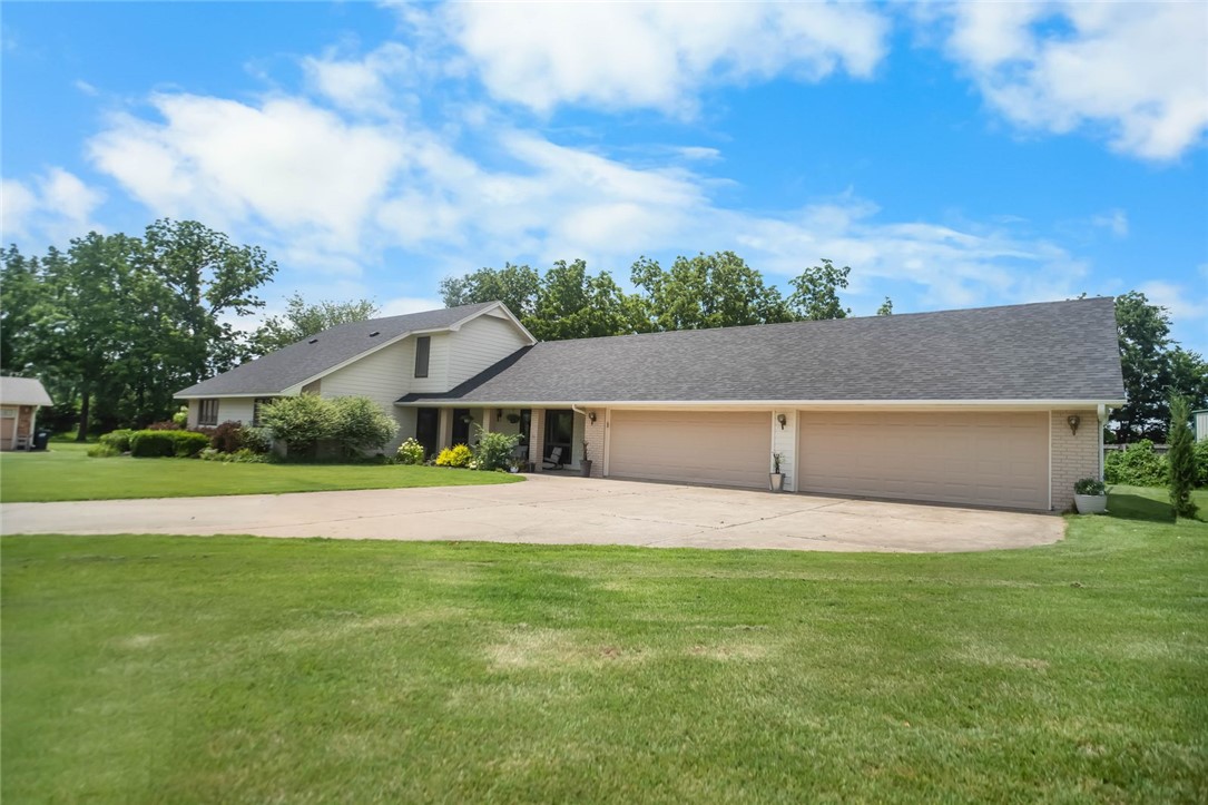 main property photo 38