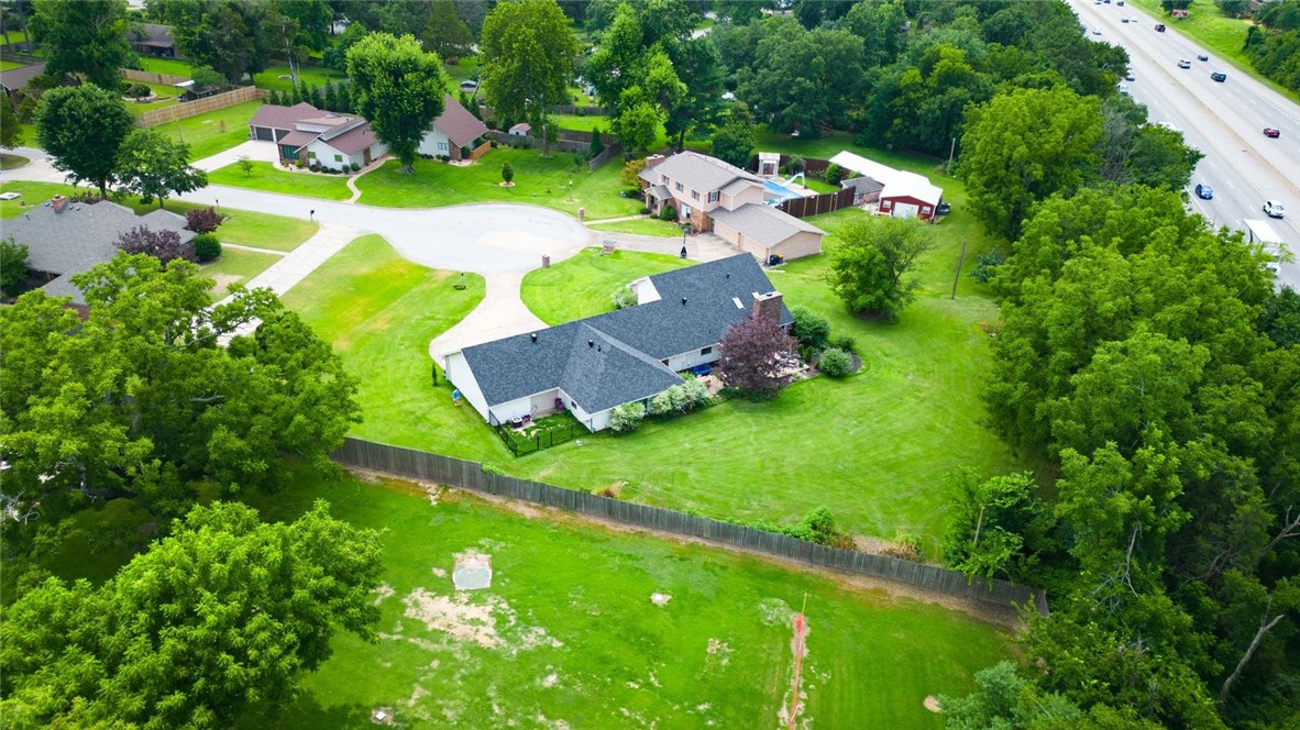 main property photo 45