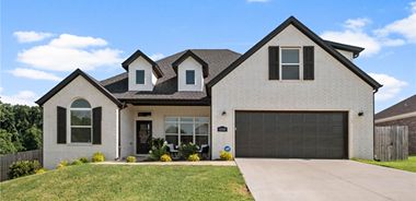 image of property with 4 Bed | 3 Bath | 2,607 Sqft