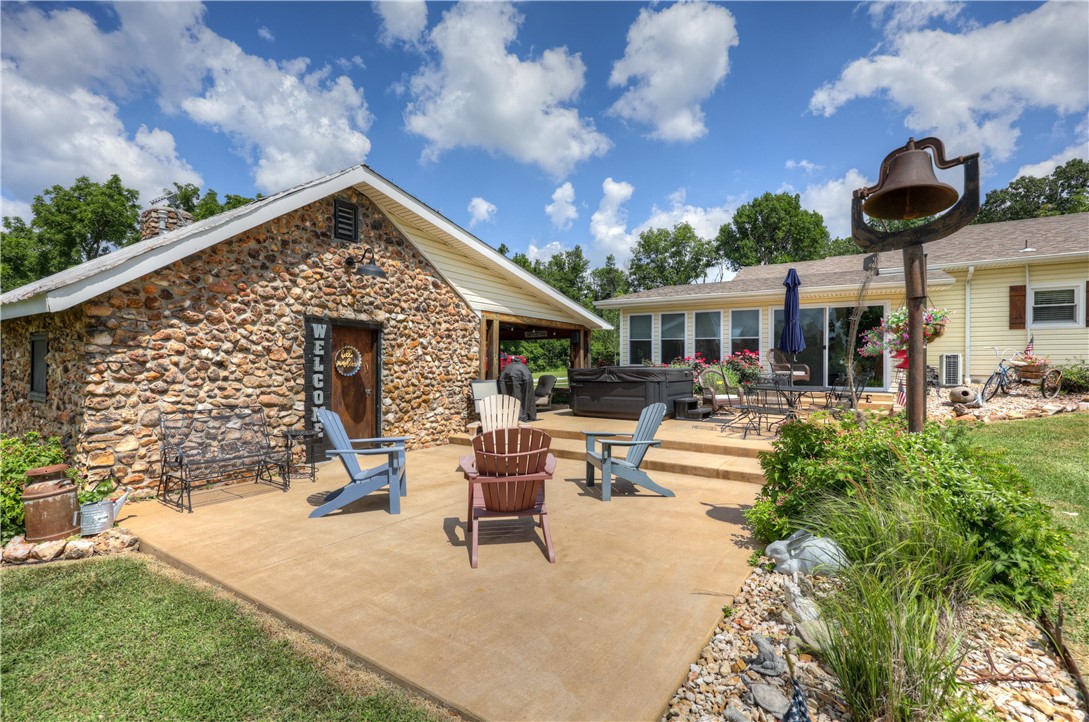 main property photo 9