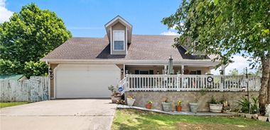 image of property with 3 Bed | 2 Bath | 2,443 Sqft