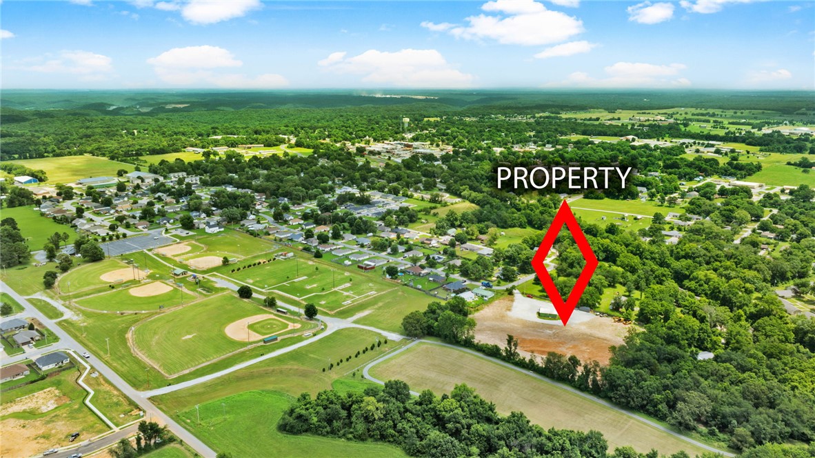 main property photo 19