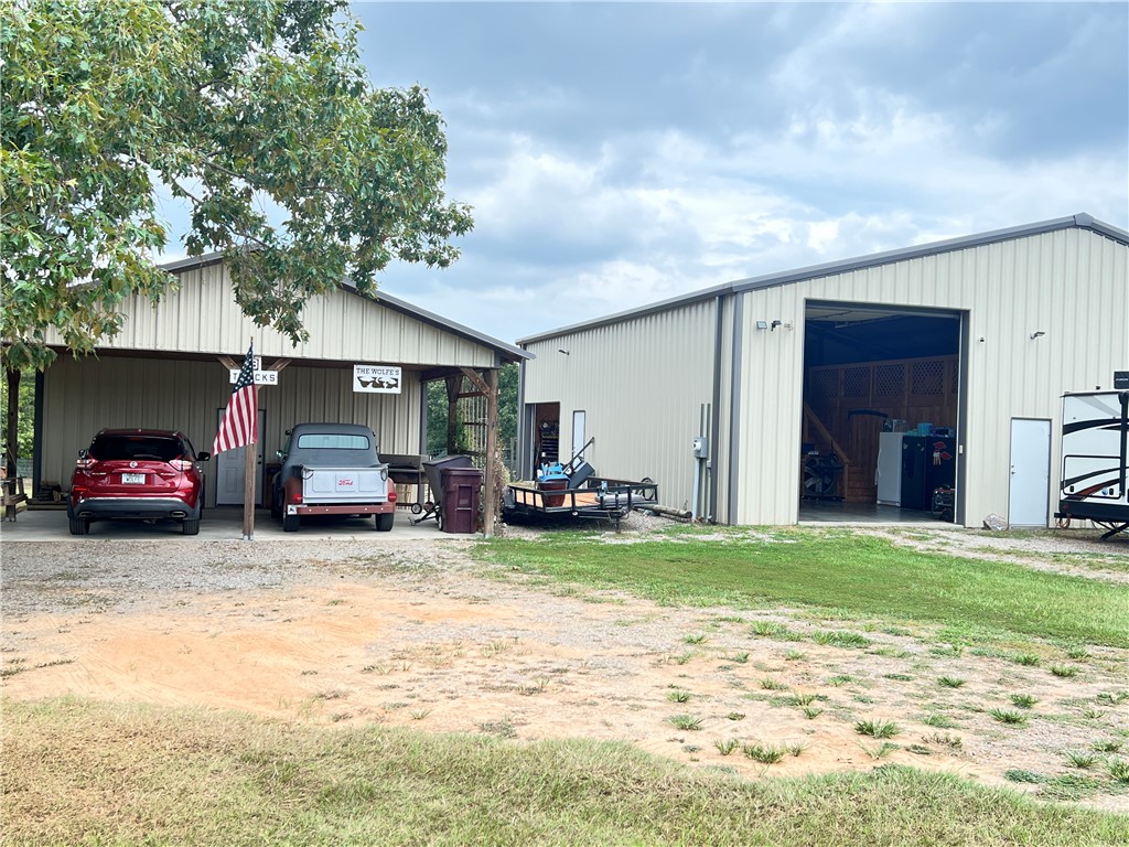 main property photo 19