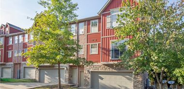 image of property with 2 Bed | 2 Bath | 1,195 Sqft