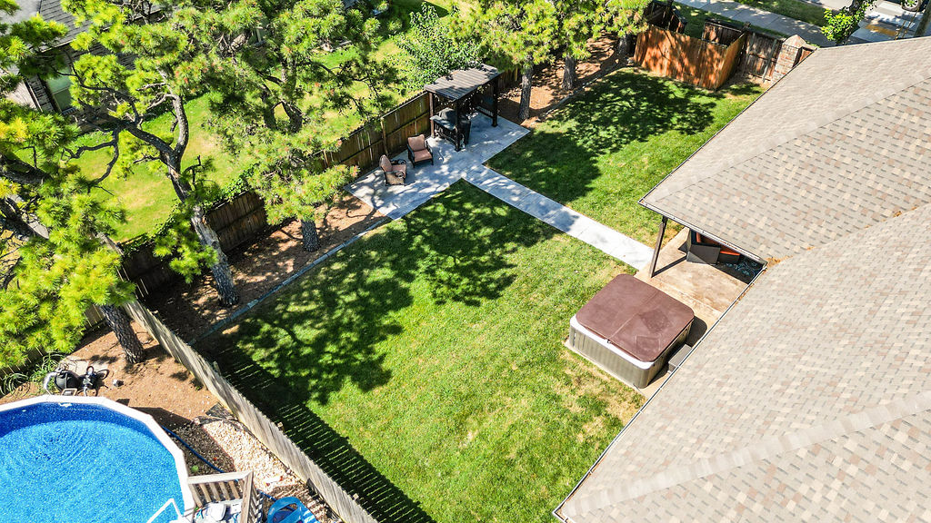 main property photo 47