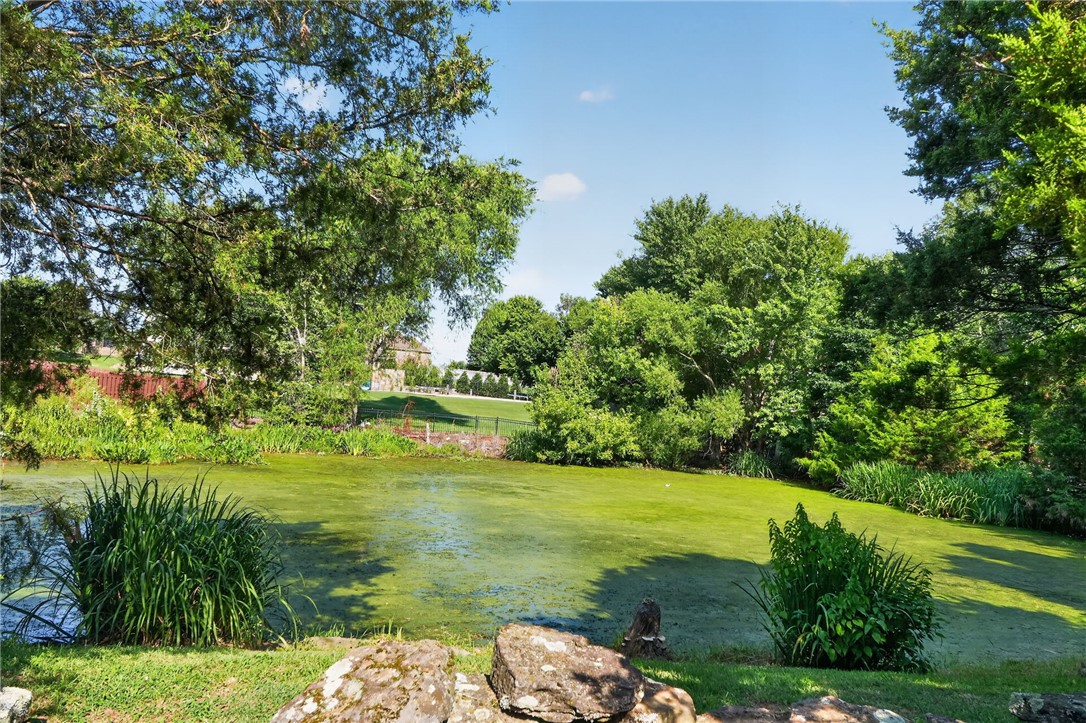 main property photo 15