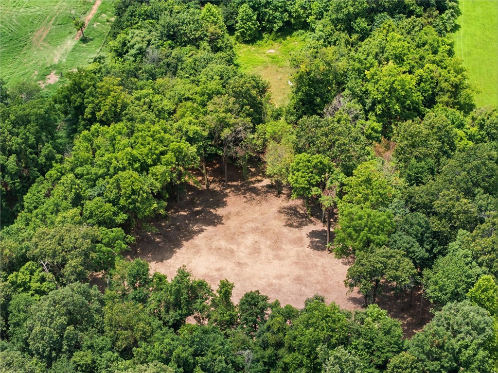 main property photo 12