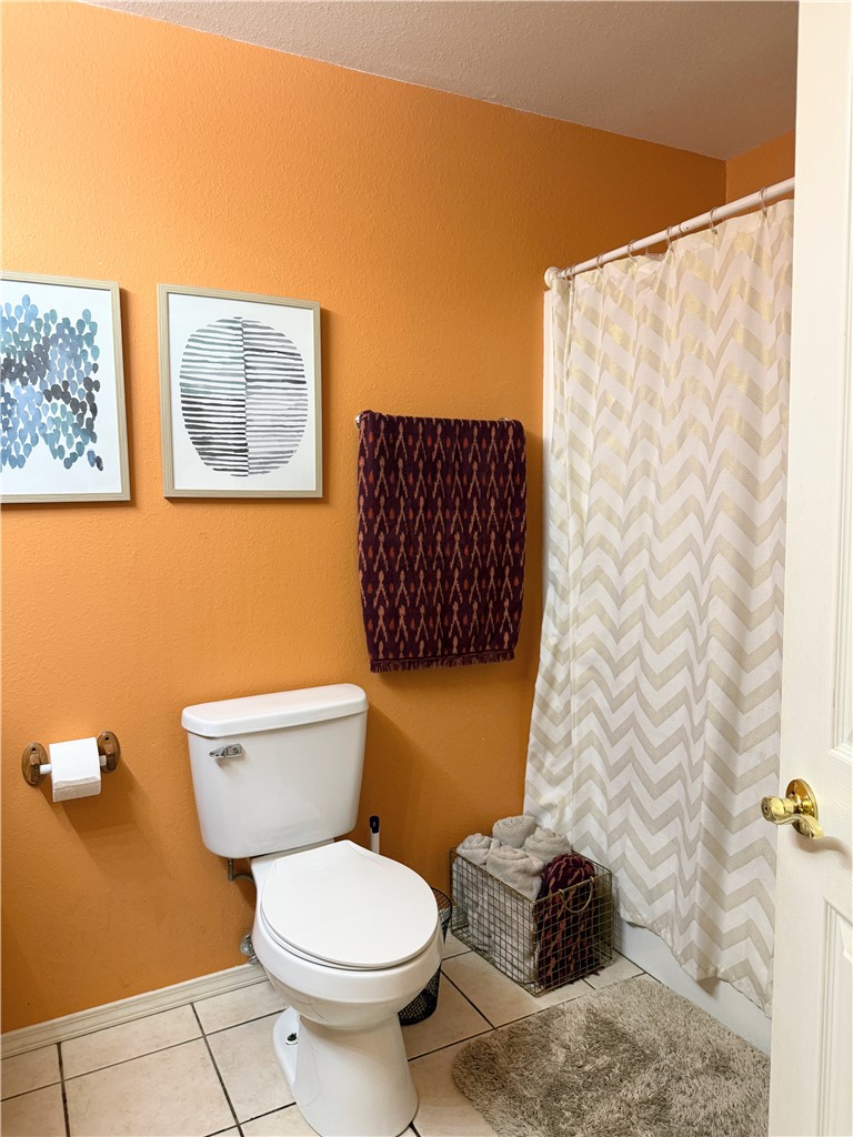 main property photo 17